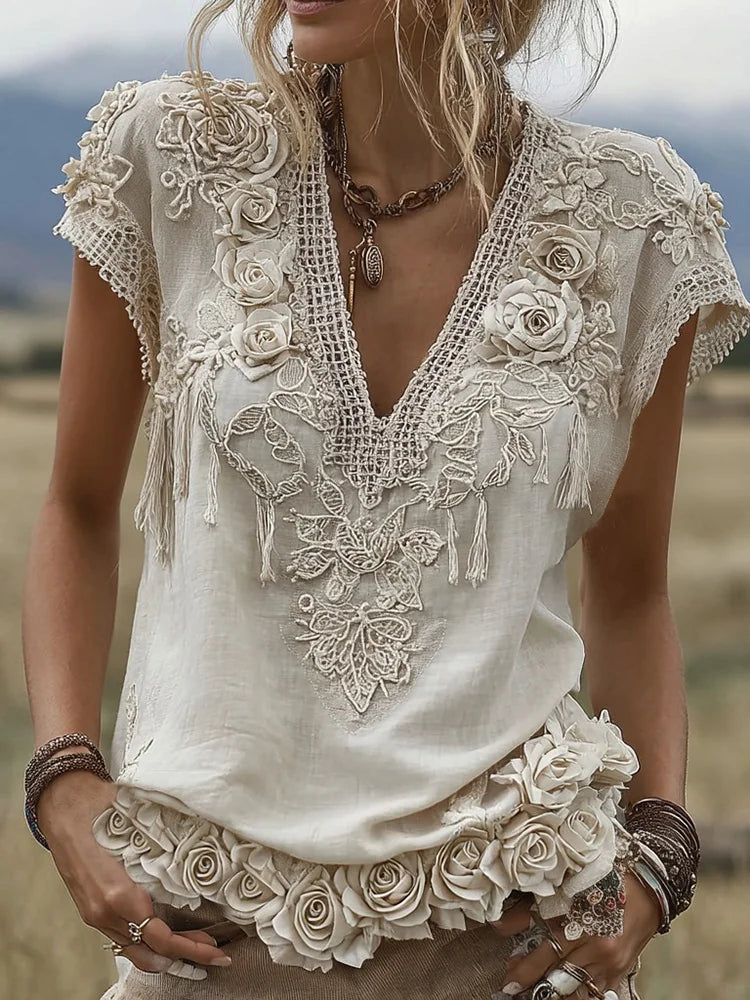 Camiseta de mujer de mezcla de lino de manga corta con cuello en V y bordado de rosas-ES