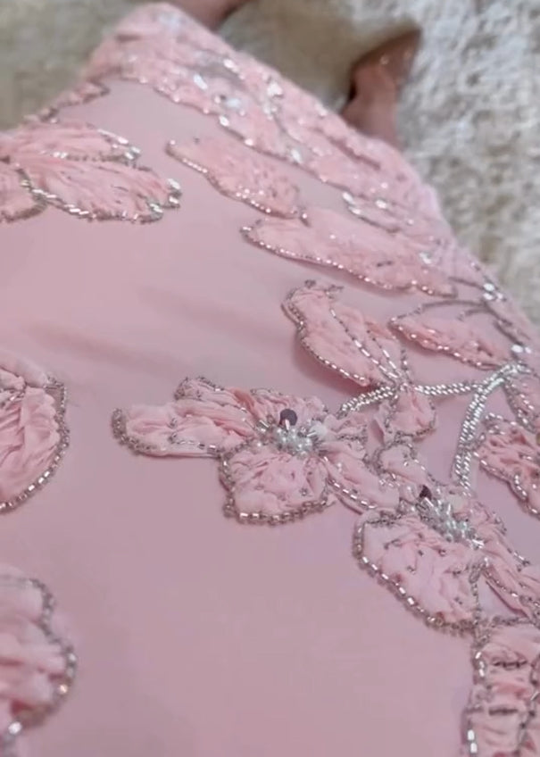 Κομψό γυναικείο καλοκαιρινό φόρεμα με κεντημένα λουλούδια και κρύσταλλα-GR