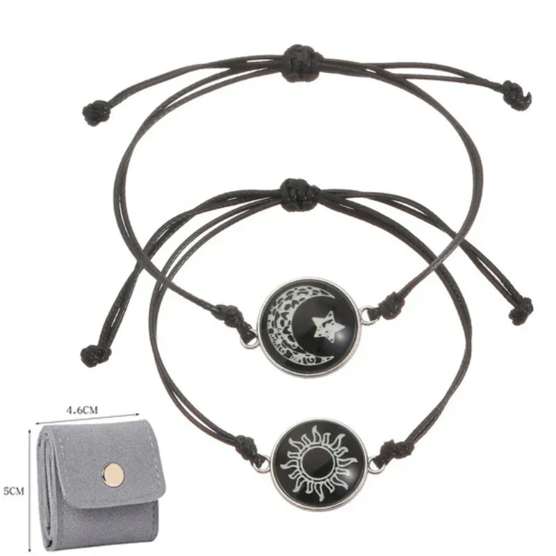 Saulė ir Mėnulis – viena siela. 💞 Apyrankės poroms, kurios bendrauja nepaisant atstumo-LT