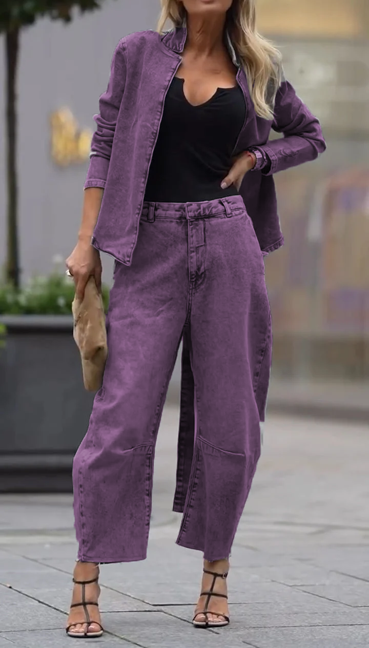 Γυναικείο παλτό και παντελόνι με στρογγυλή λαιμόκοψη σε ένα casual σετ-GR