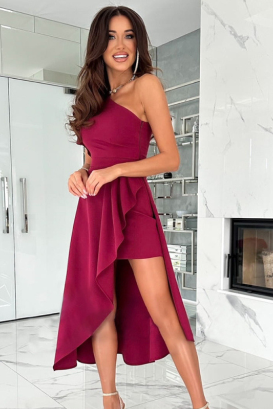 Elegante vestido de un solo hombro en color liso.-ES