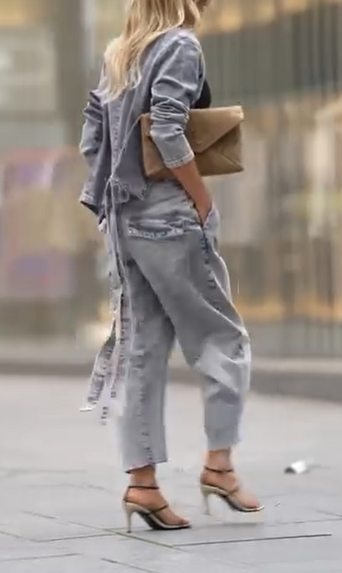 Γυναικείο παλτό και παντελόνι με στρογγυλή λαιμόκοψη σε ένα casual σετ-GR