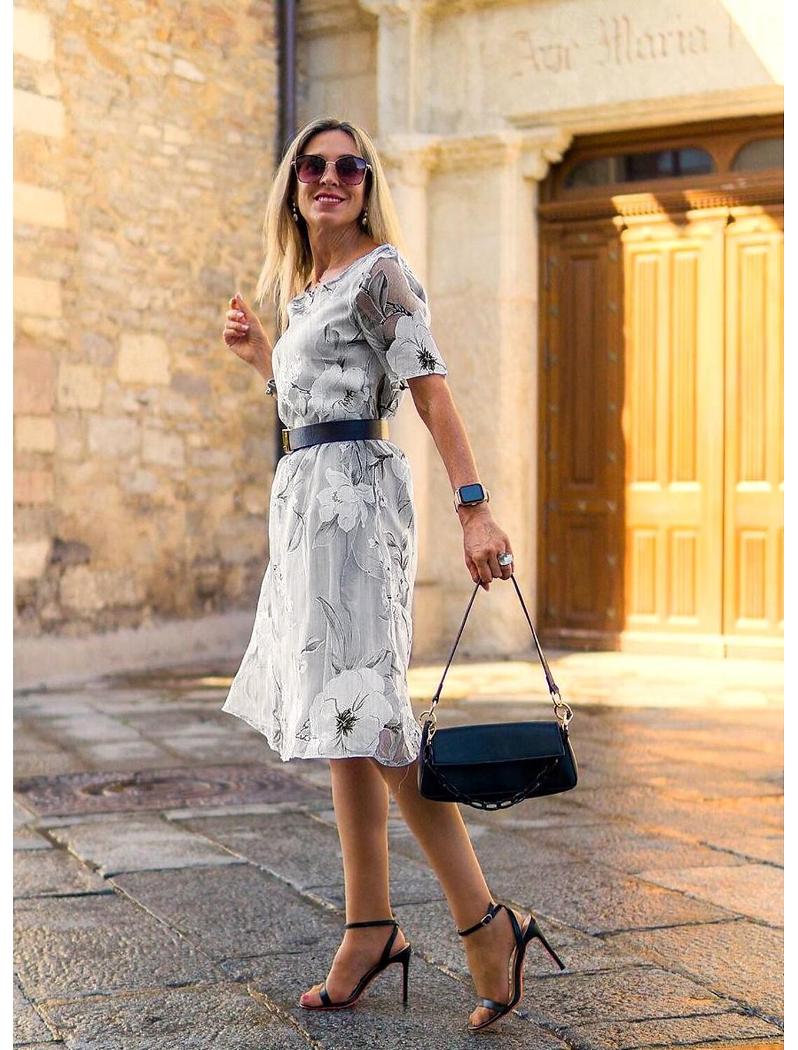 Gėlių rašto tinklinio audinio suknelė su apvaliu kaklu-LT