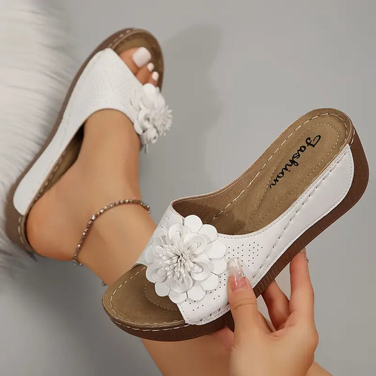 🔥 Paskutinę dieną 50% nuolaida - Moteriškos gėlėtos basutės-LT