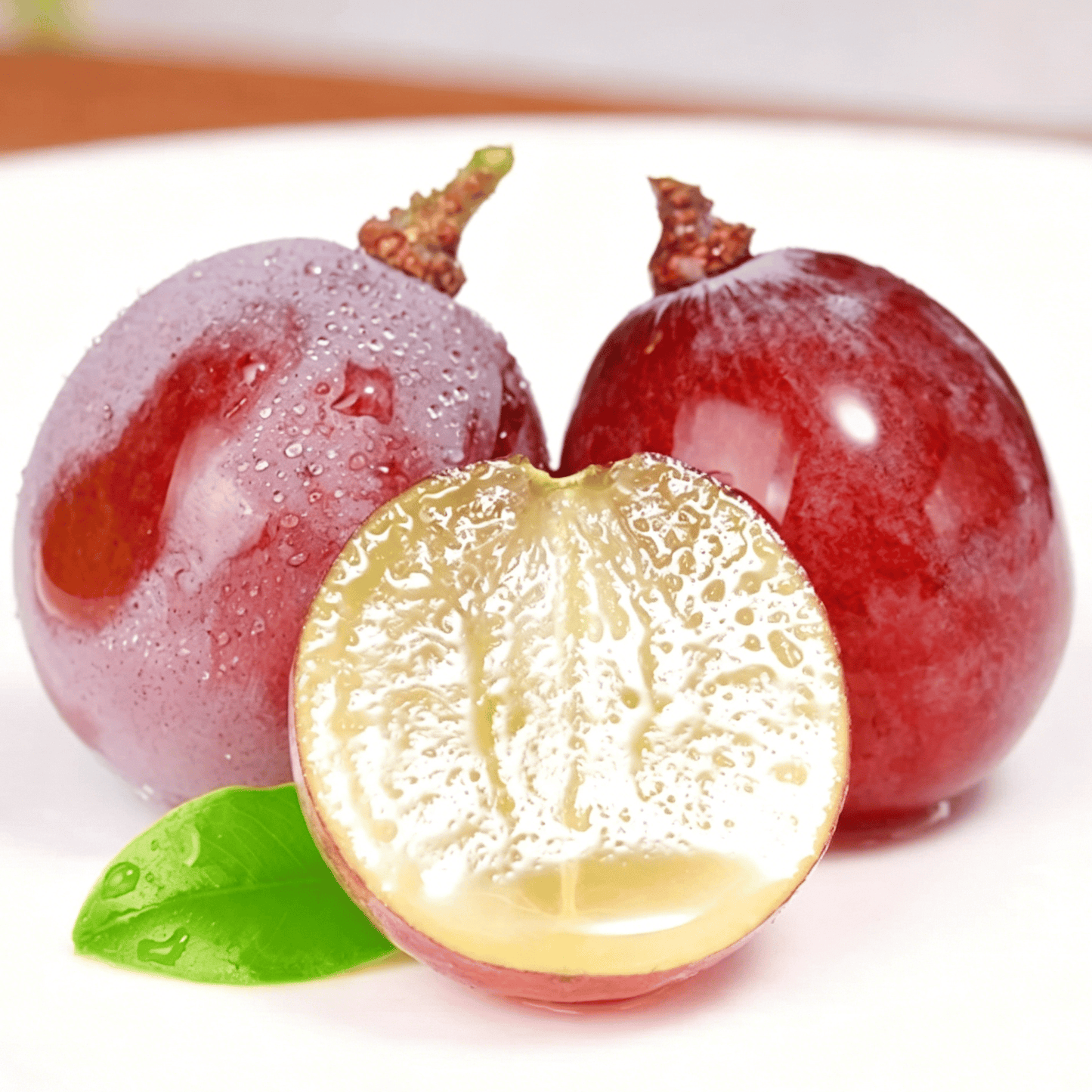 Riboto leidimo nauja veislė – „Queen Nina“ vynuogių sėklos saldžiam, sultingam sodo derliui 🍇-LT