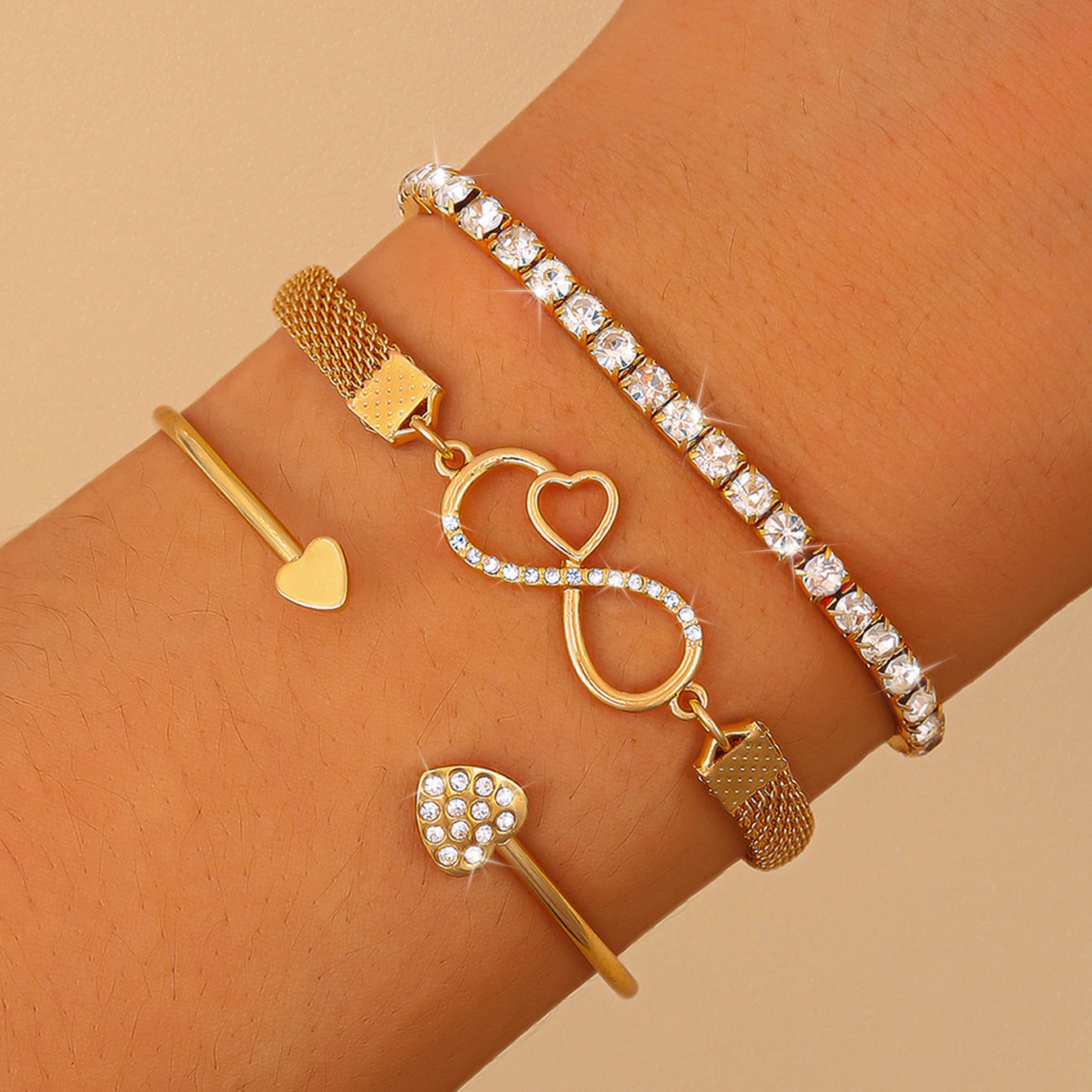 Trijų dalių bohemiško stiliaus apyrankių rinkinys-LT