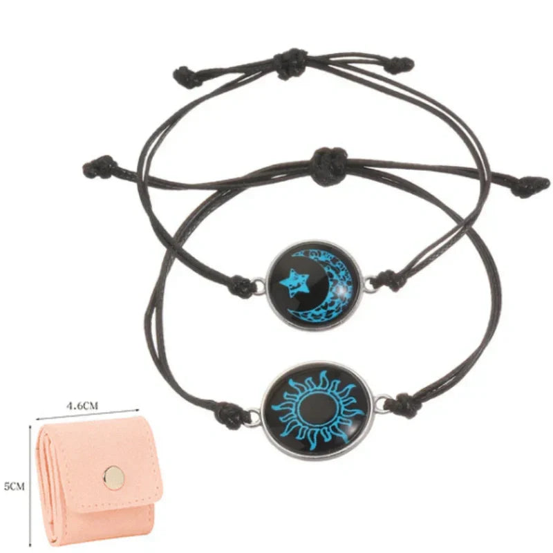 Saulė ir Mėnulis – viena siela. 💞 Apyrankės poroms, kurios bendrauja nepaisant atstumo-LT