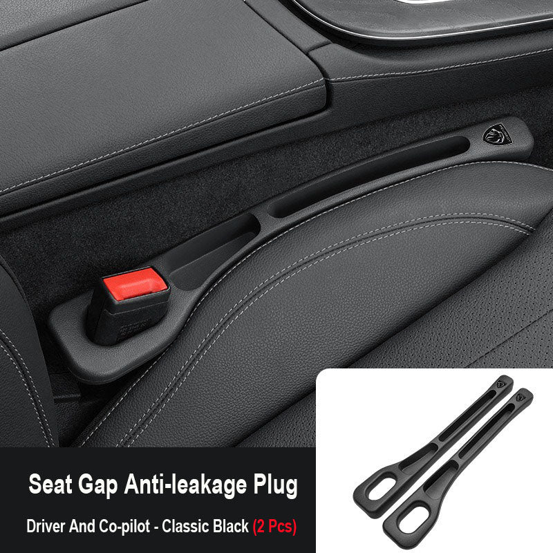 Čep, ki zatesni prostor med avtomobilskimi sedeži-SI