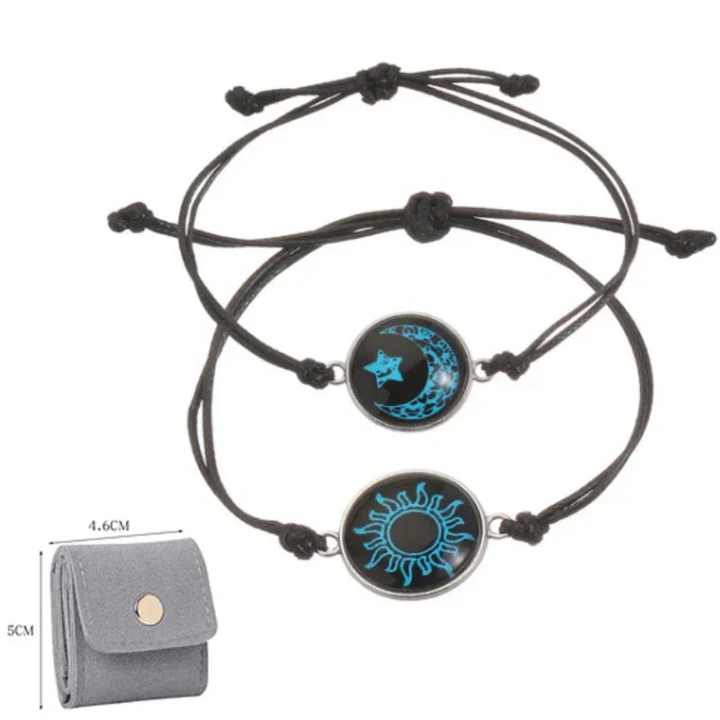 Saulė ir Mėnulis – viena siela. 💞 Apyrankės poroms, kurios bendrauja nepaisant atstumo-LT