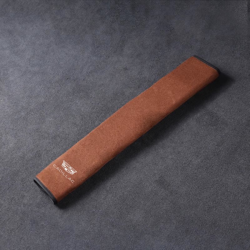 „SilkLeather“ saugos diržo užvalkalas – kaklo apsauga ir logotipo parinktis-LT