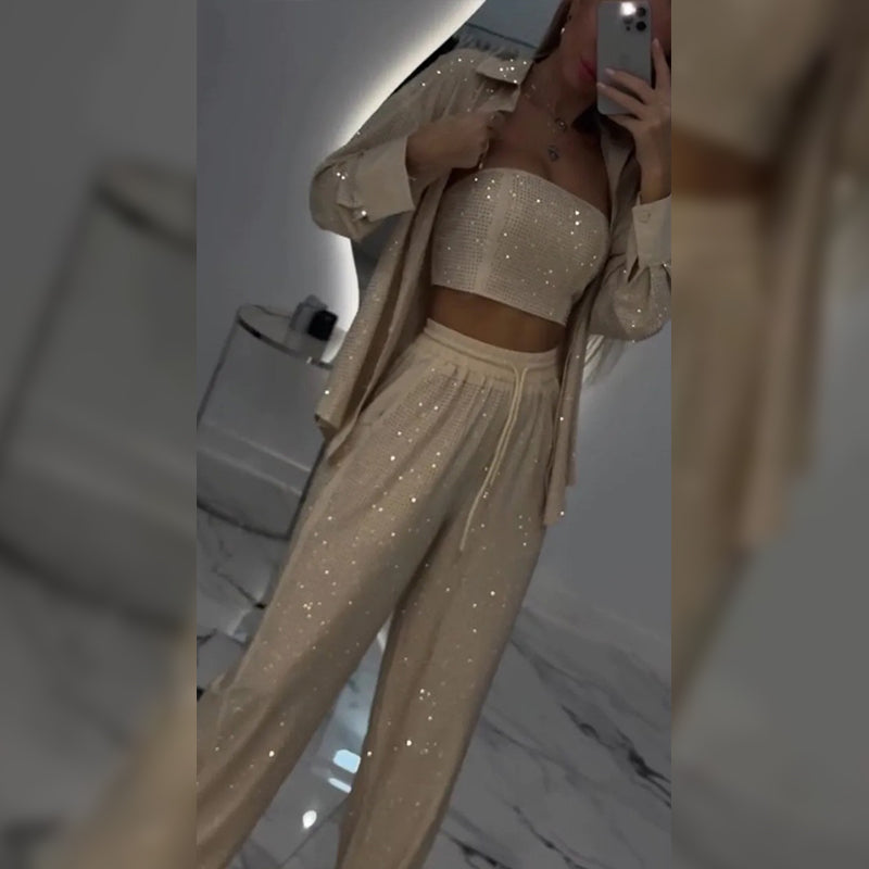 Nuostabus švarkas, jaukus pamušalas ir plačios kelnės (3 dalių)-LT