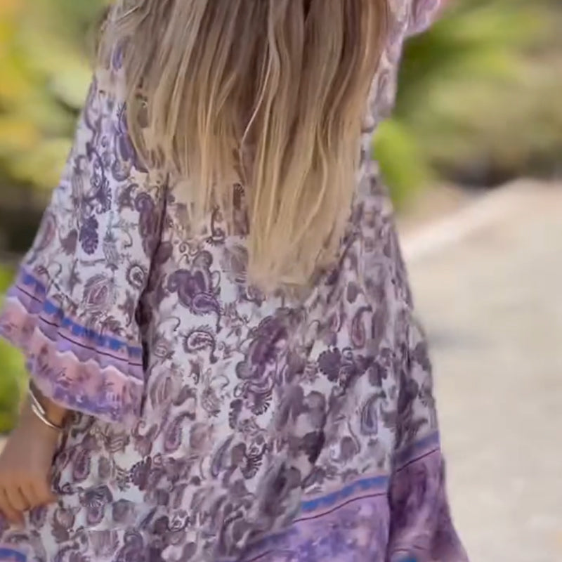 🌸Vestido floral con escote en V | Corte romántico francés, ideal para vacaciones o citas. Falda divina.-ES