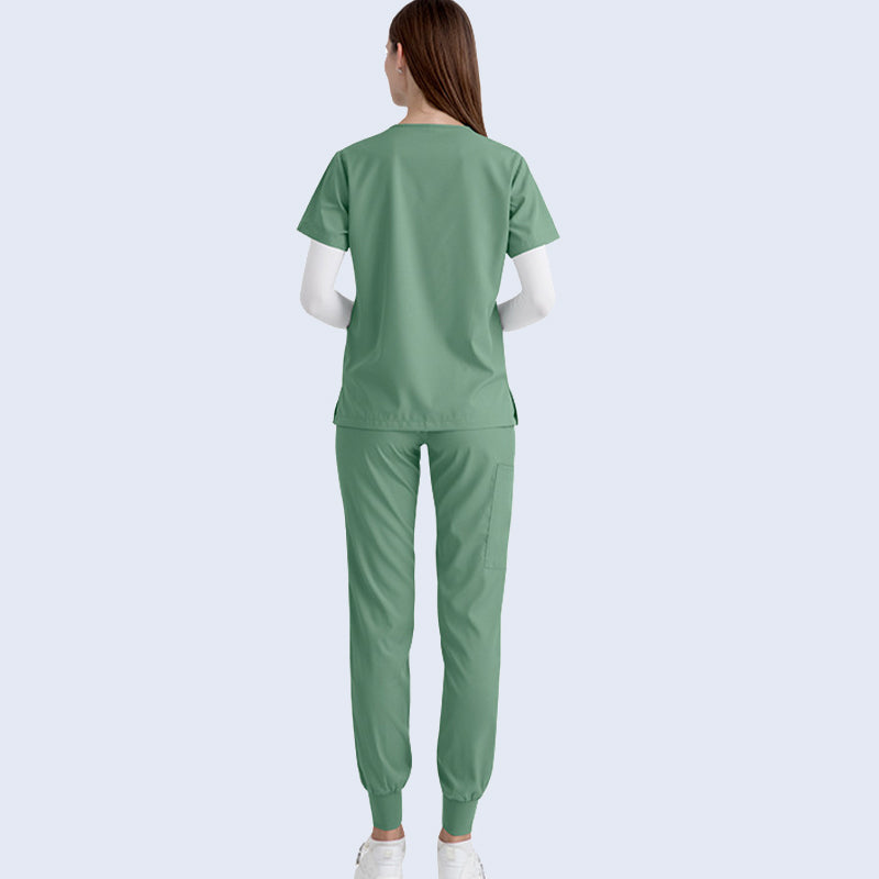 Un conjunto de delantales protectores cómodos y funcionales.-ES