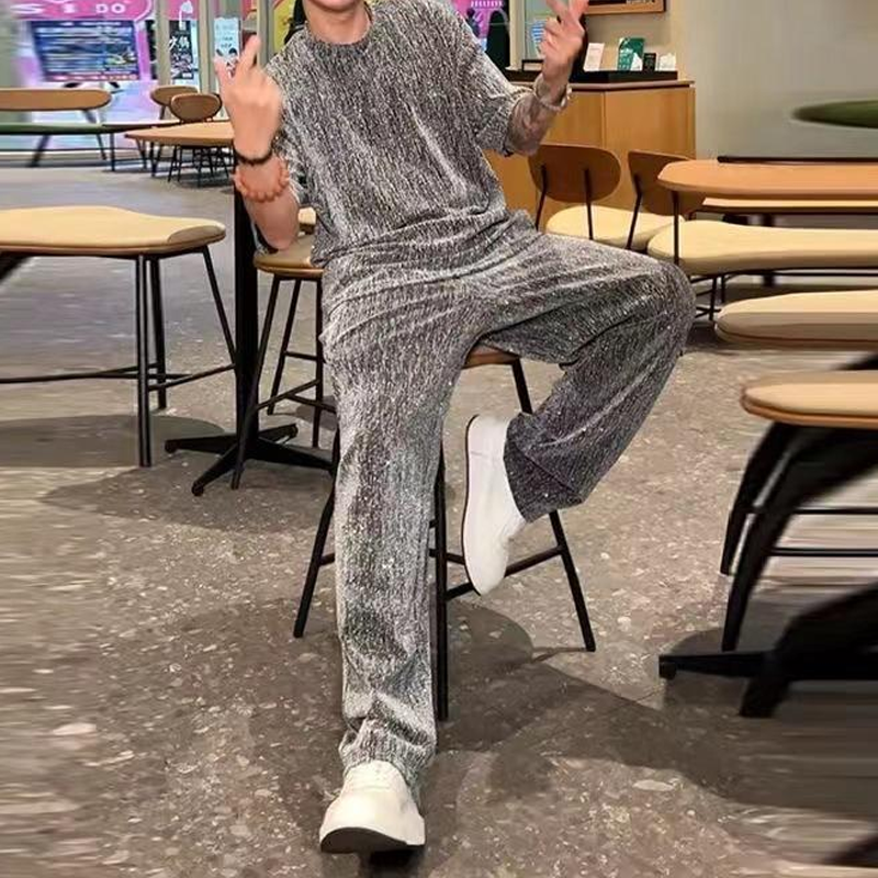 💖 Nov dizajn za leto 2025 ✨Moški dvodelni komplet: majica s kratkimi rokavi in široke hlače-SI