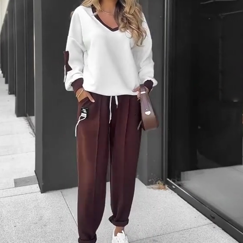 Conjunto de manga larga con bloques de color y pantalón deportivo-ES