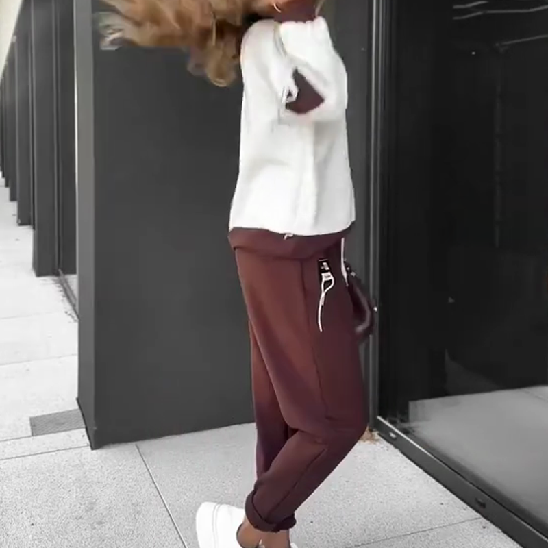 Conjunto de manga larga con bloques de color y pantalón deportivo-ES