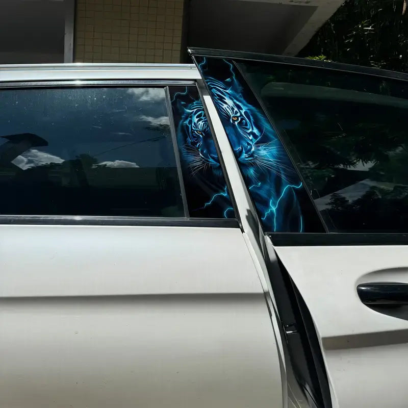 Un juego de pegatinas decorativas para los pilares B de tu coche-ES
